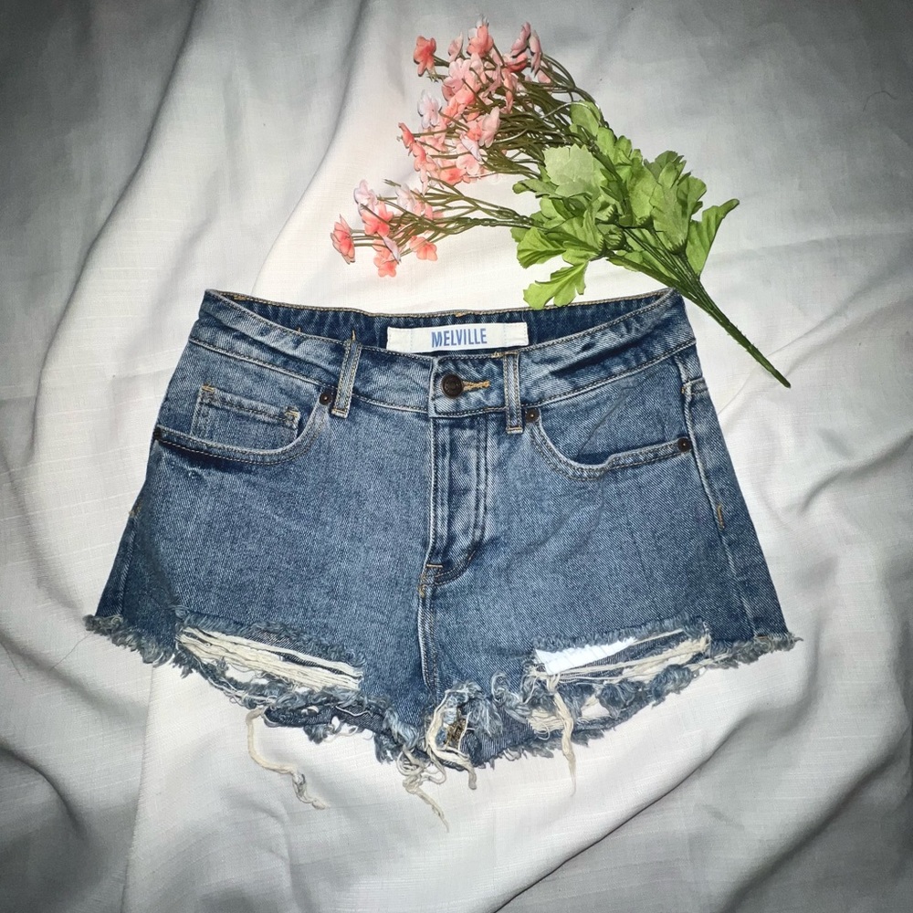 CHEEKY DISTRESSED BRANDY MELVILLE DENIM SHORTS